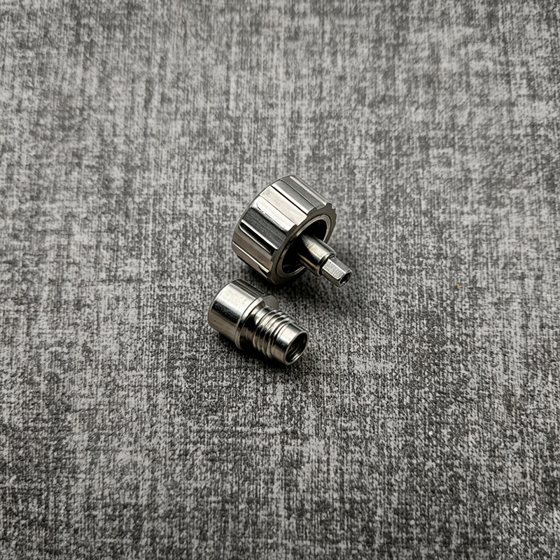 Watch Crown Screw Down Replacement - تاج ساعة قابل للربط بالبراغي، قطر