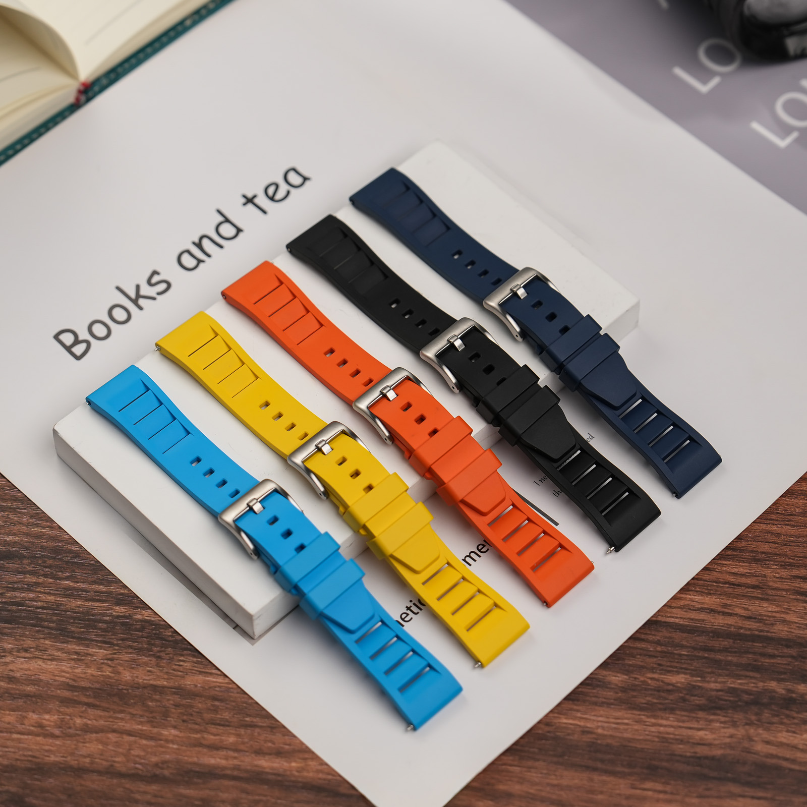 تصميم جديد FKM المطاط حزام 20  - مراجعة Fkm Rubber Dive Watch Strap 20Mm وسعره