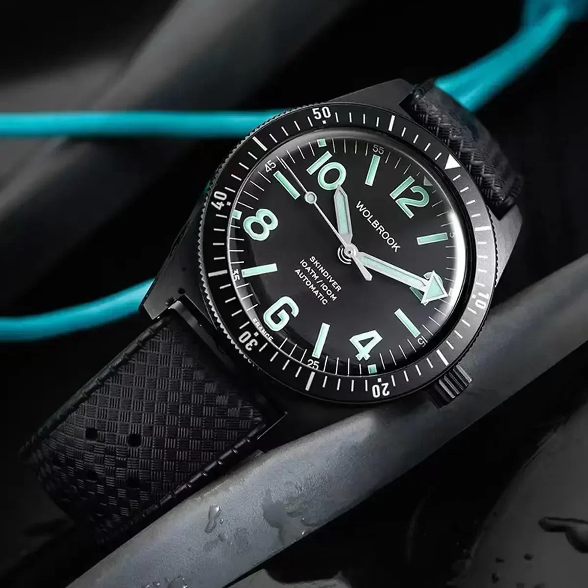 FKM حزام ساعة اليد 20 مللي متر - مراجعة Fkm Rubber Dive Watch Strap 20Mm وسعره