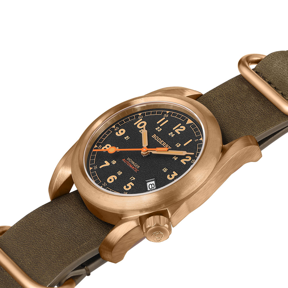 ساعات Boderry Field حافظة برون - مراجعة Field Watch Titanium 100M Sapphire وسعره