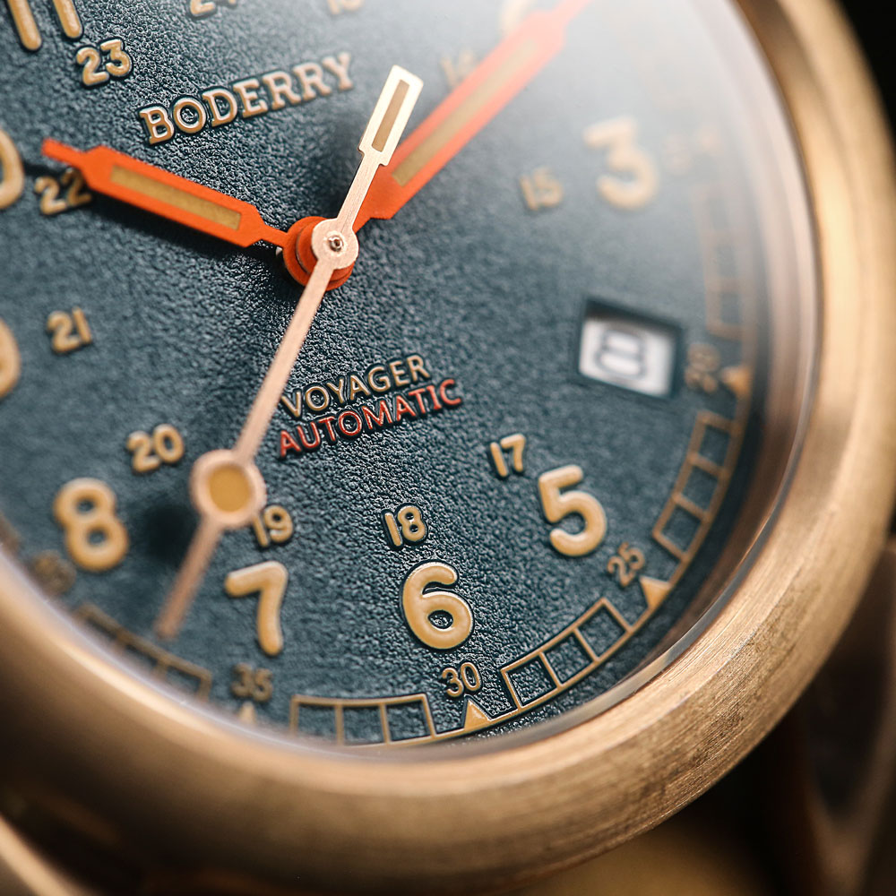 ساعات بوديري فوياجر الميدانية  - مراجعة Field Watch Titanium 100M Sapphire وسعره